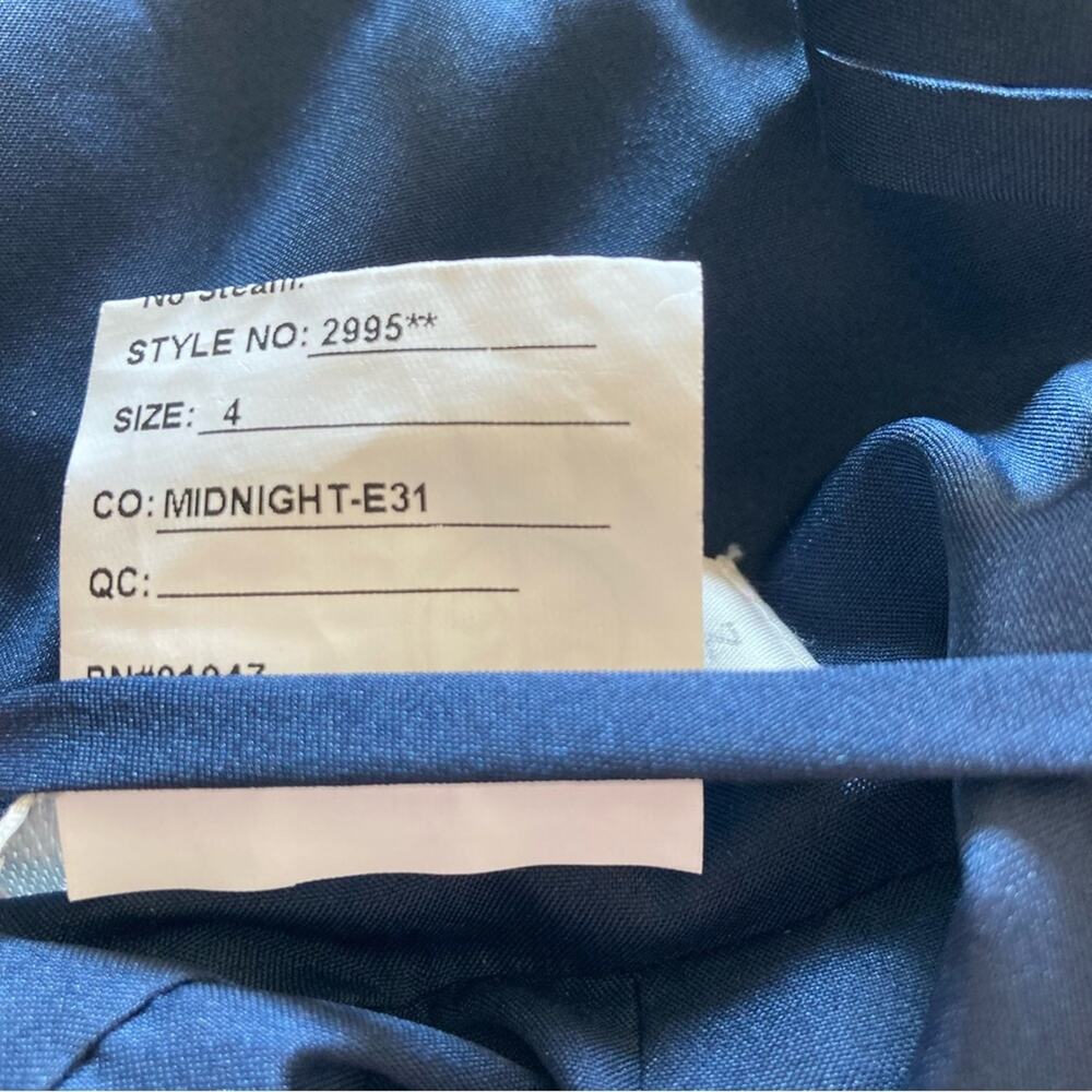 Dessy Collection NWT Halter Cross Back Lace Trumpet Midnight Dress Size 4 - Picture 9 of 9